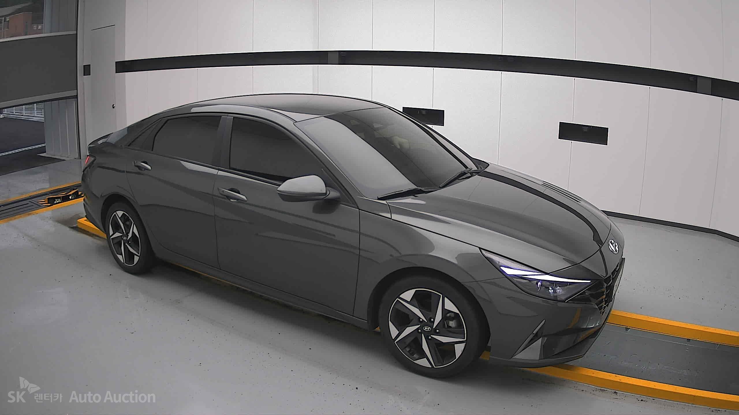 2021 - hyundai avante