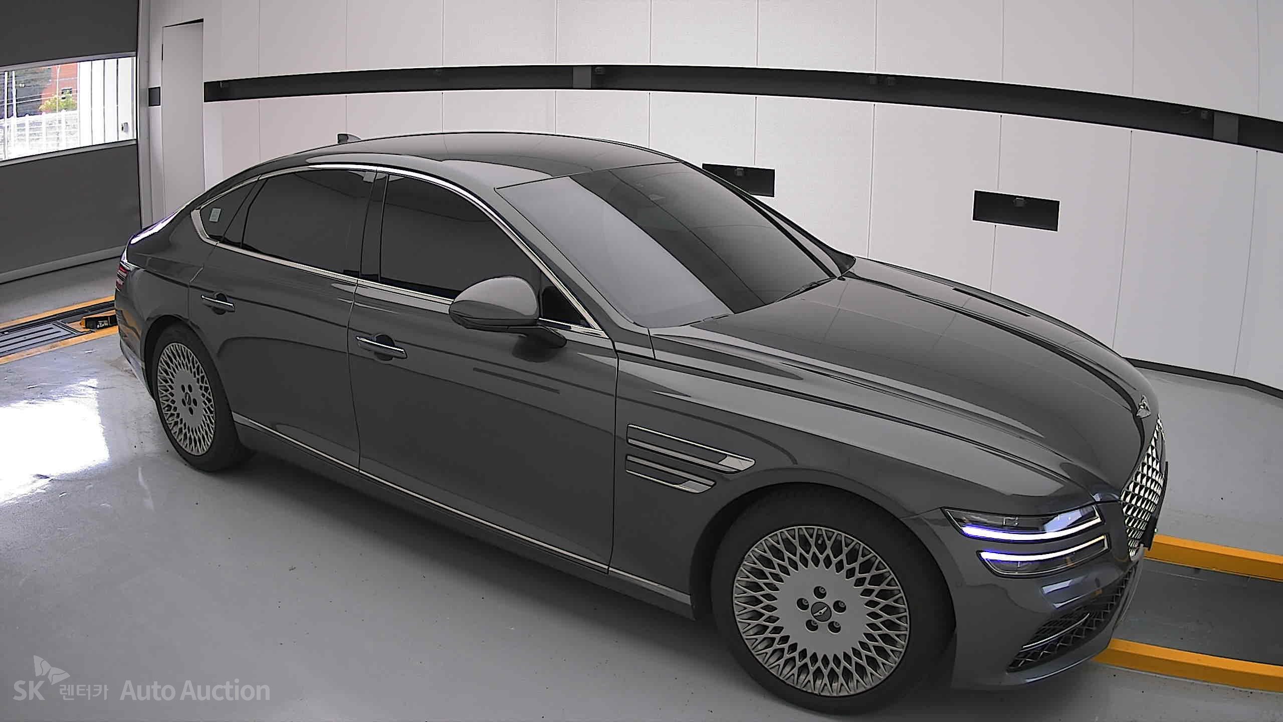 2022 - genesis g80