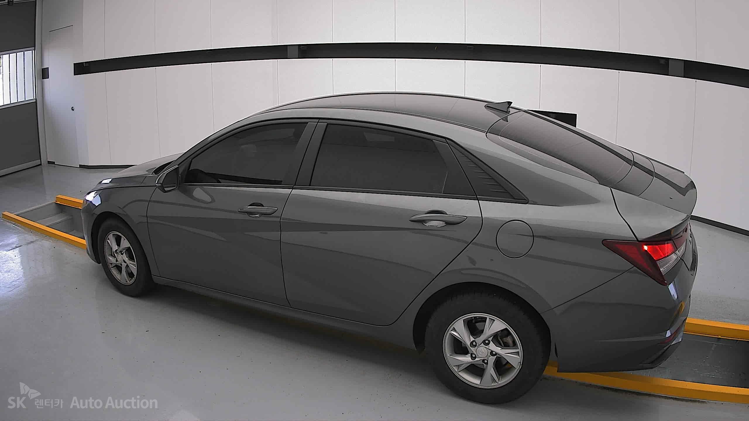 2023 - hyundai avante