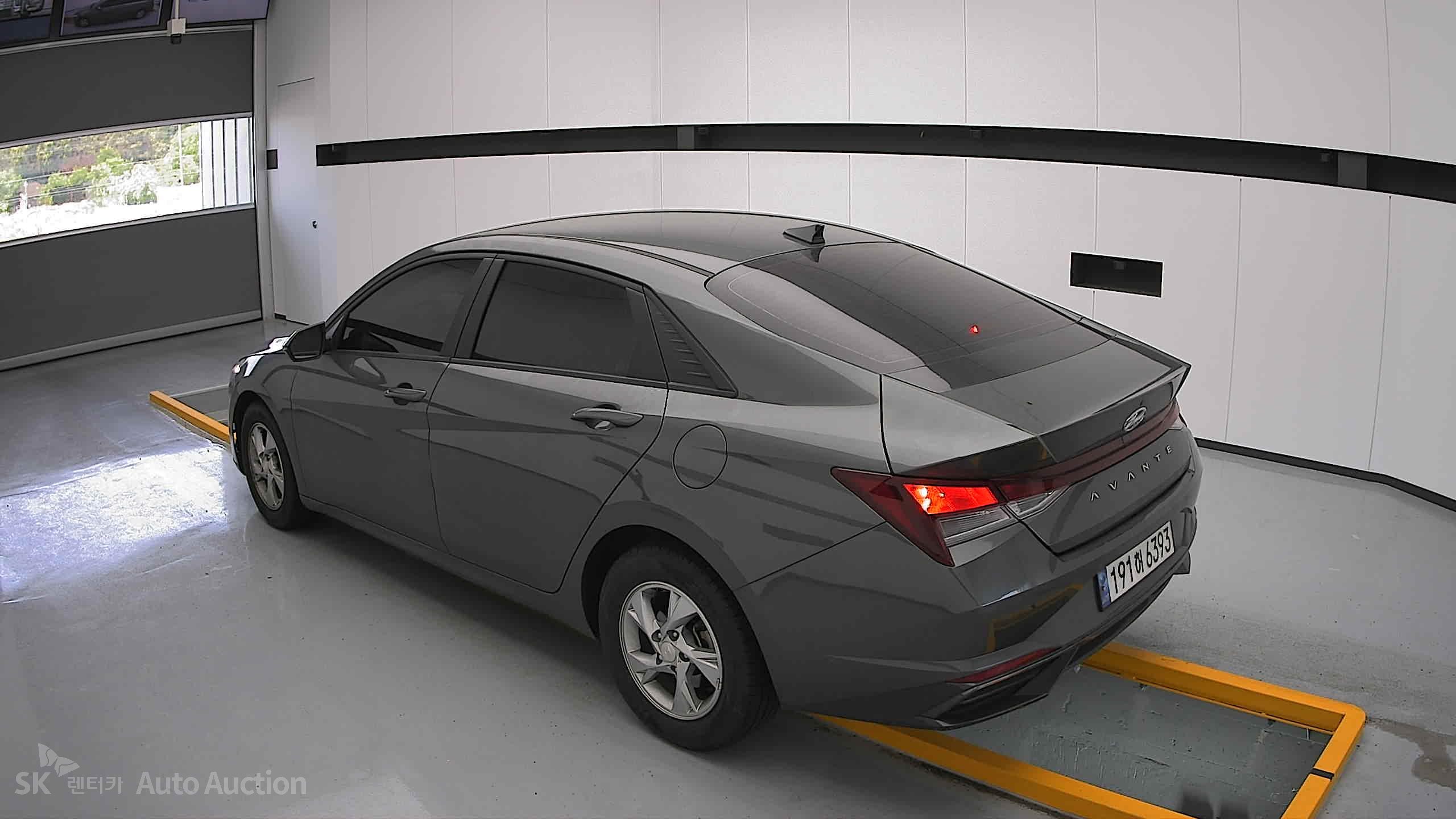 2023 - hyundai avante