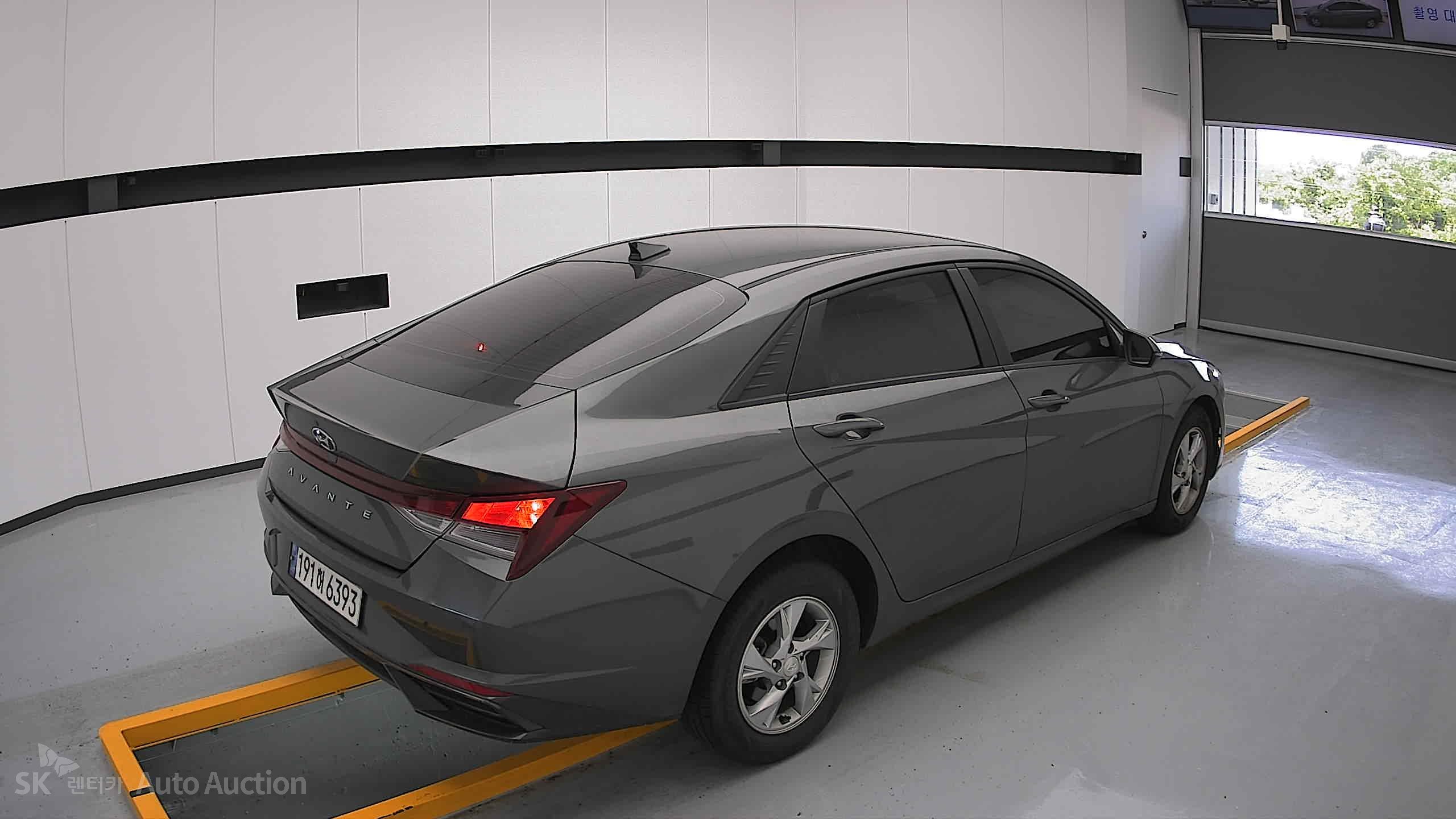 2023 - hyundai avante