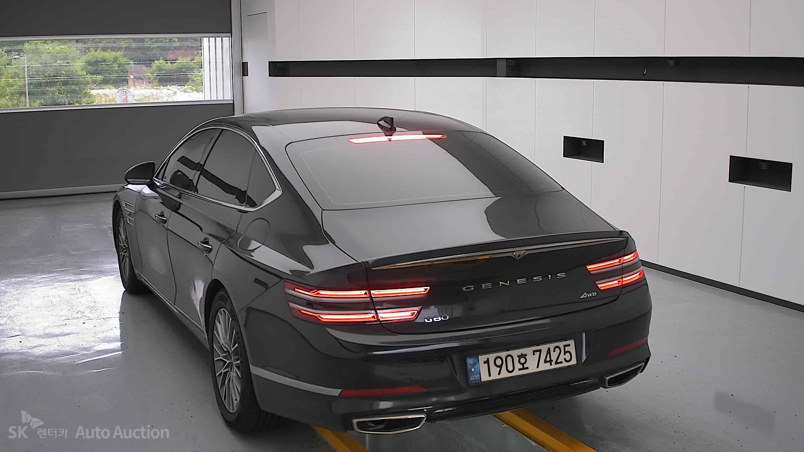 2022 - genesis g80