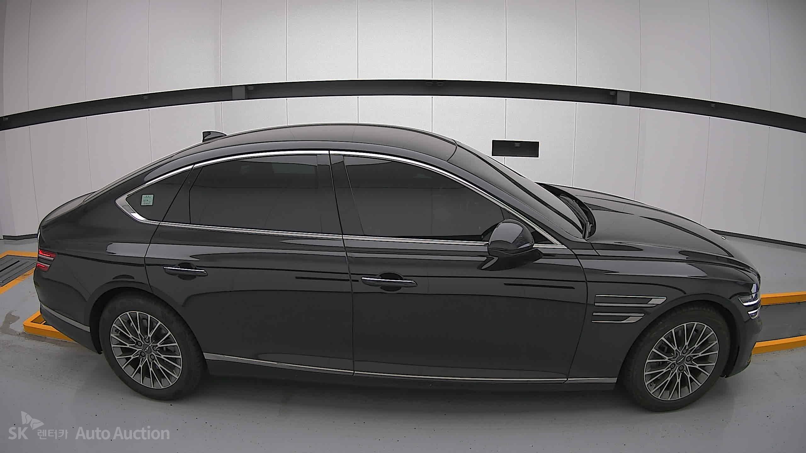 2022 - genesis g80