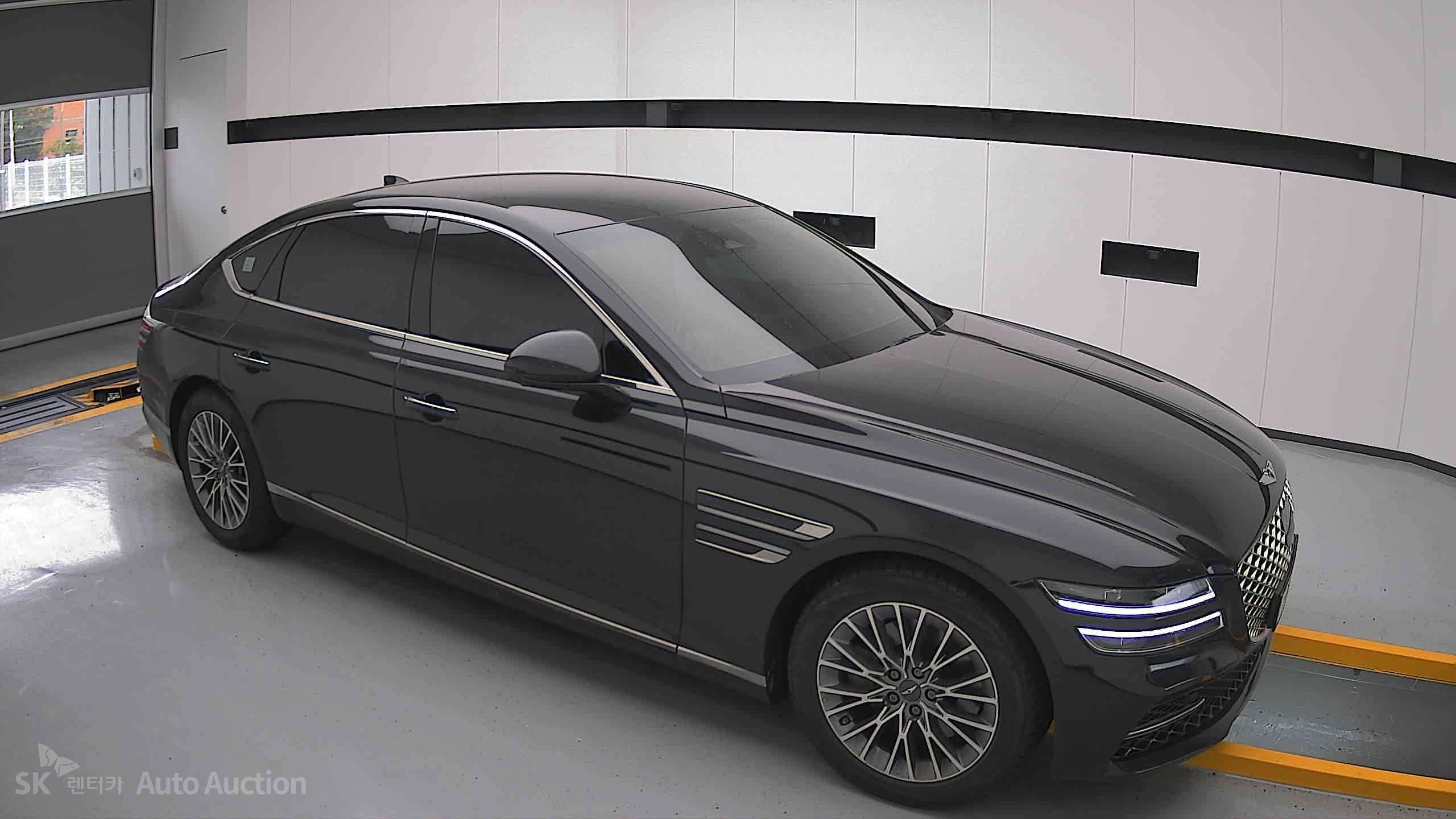 2022 - genesis g80