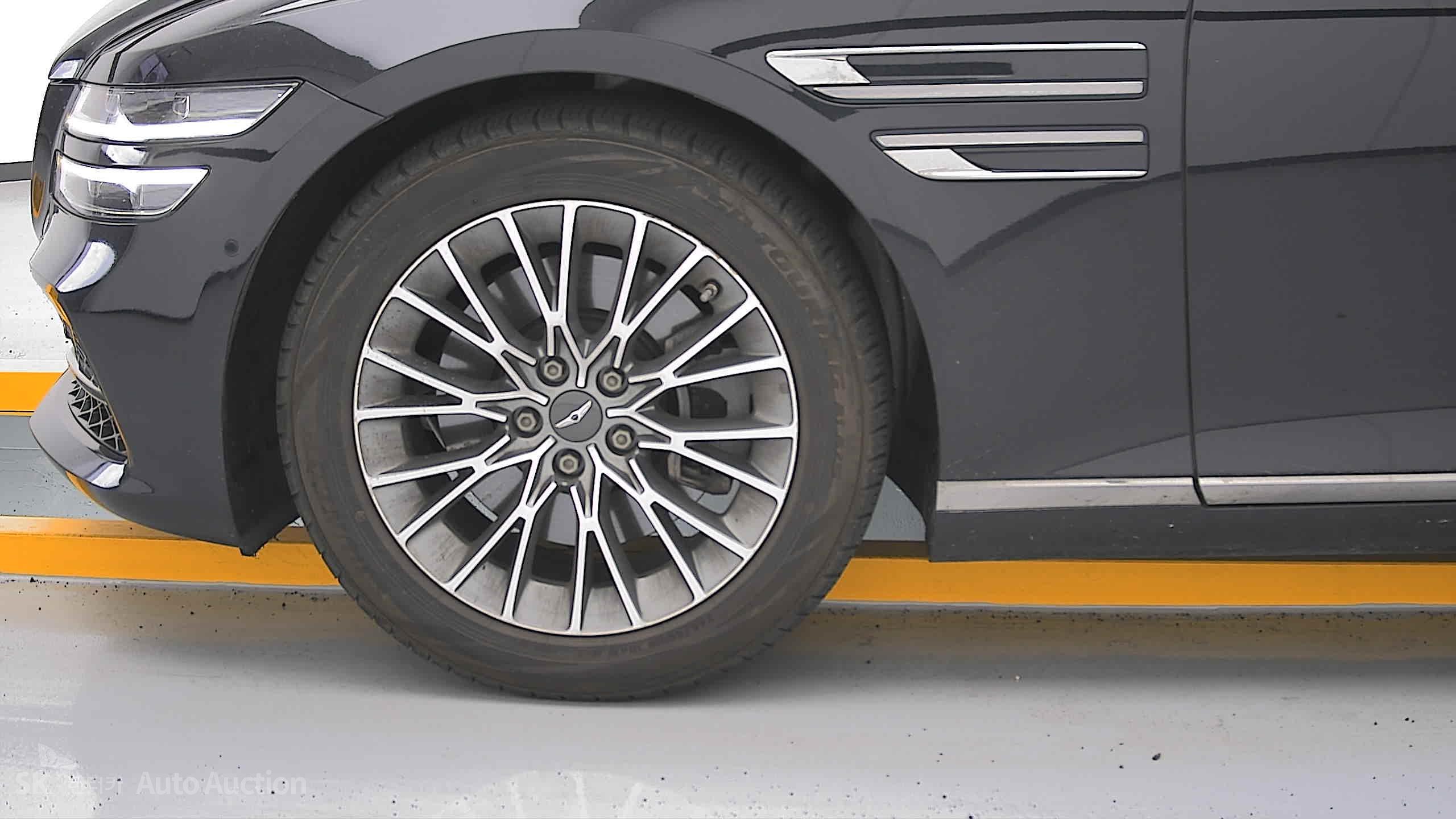 2022 - genesis g80