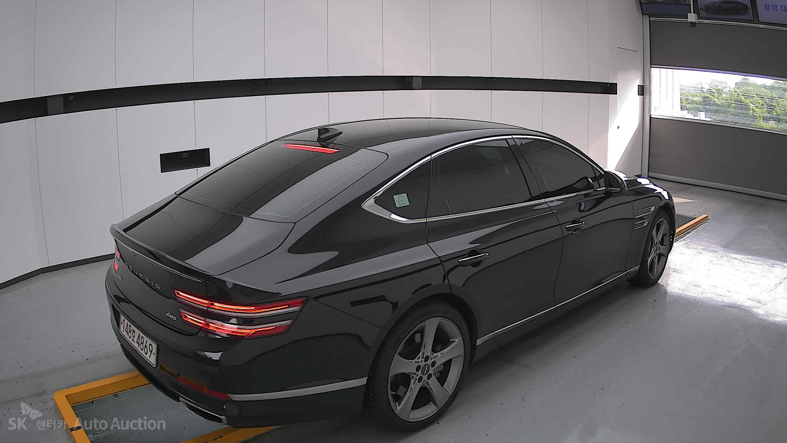 2021 - genesis g80