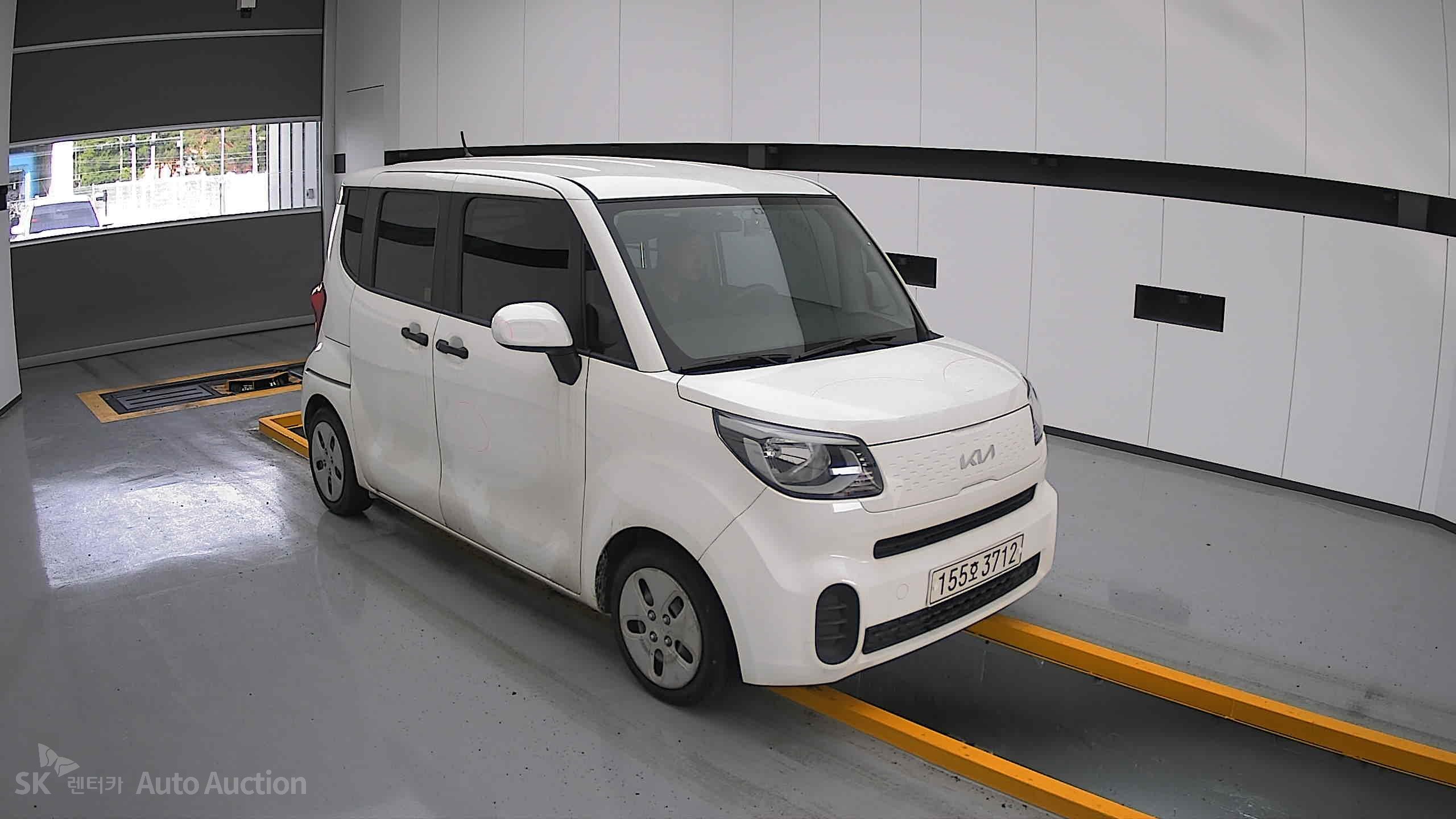 2022 - kia ray