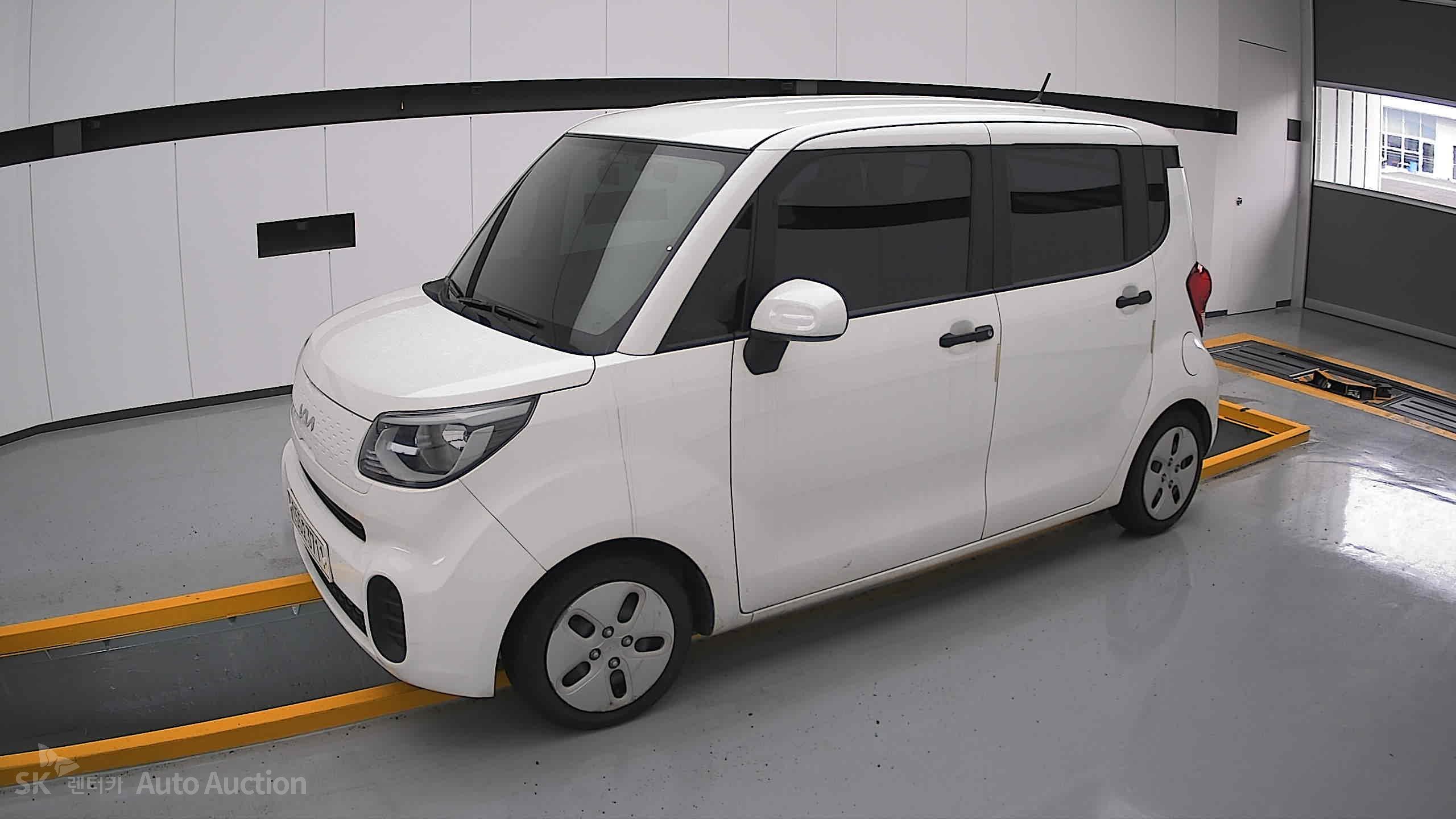 2022 - kia ray