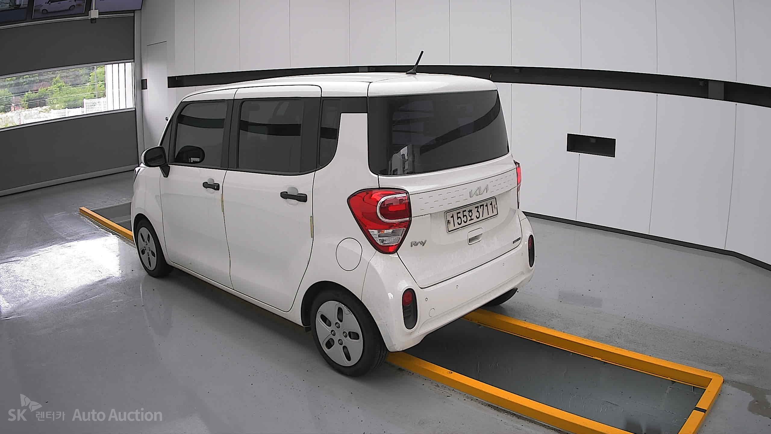 2022 - kia ray