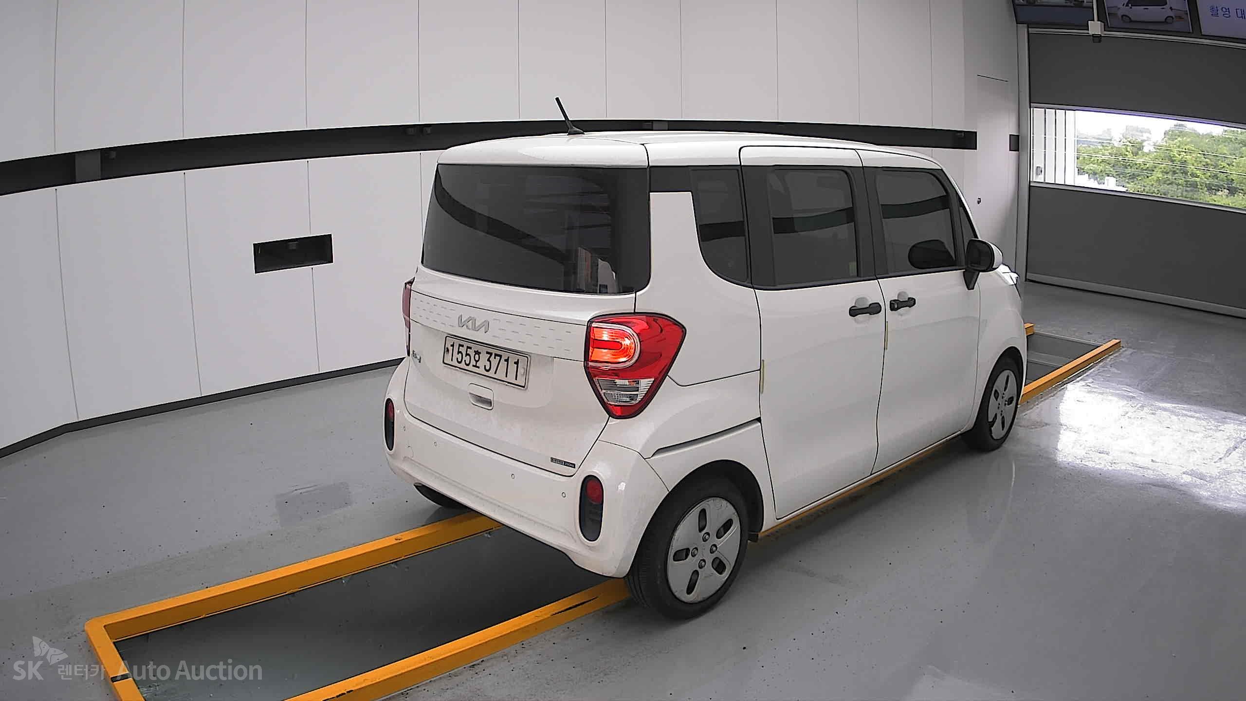 2022 - kia ray