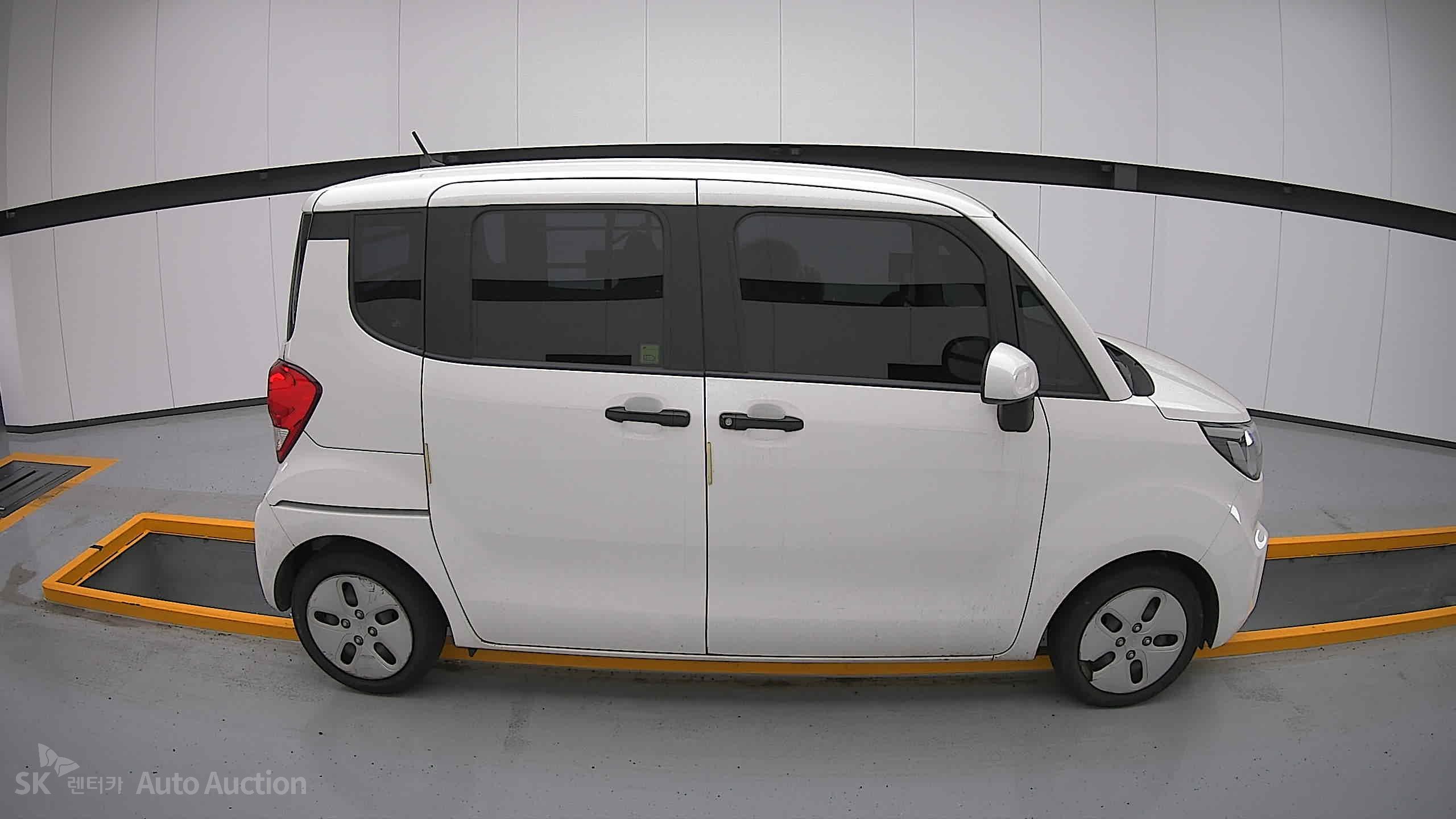 2022 - kia ray