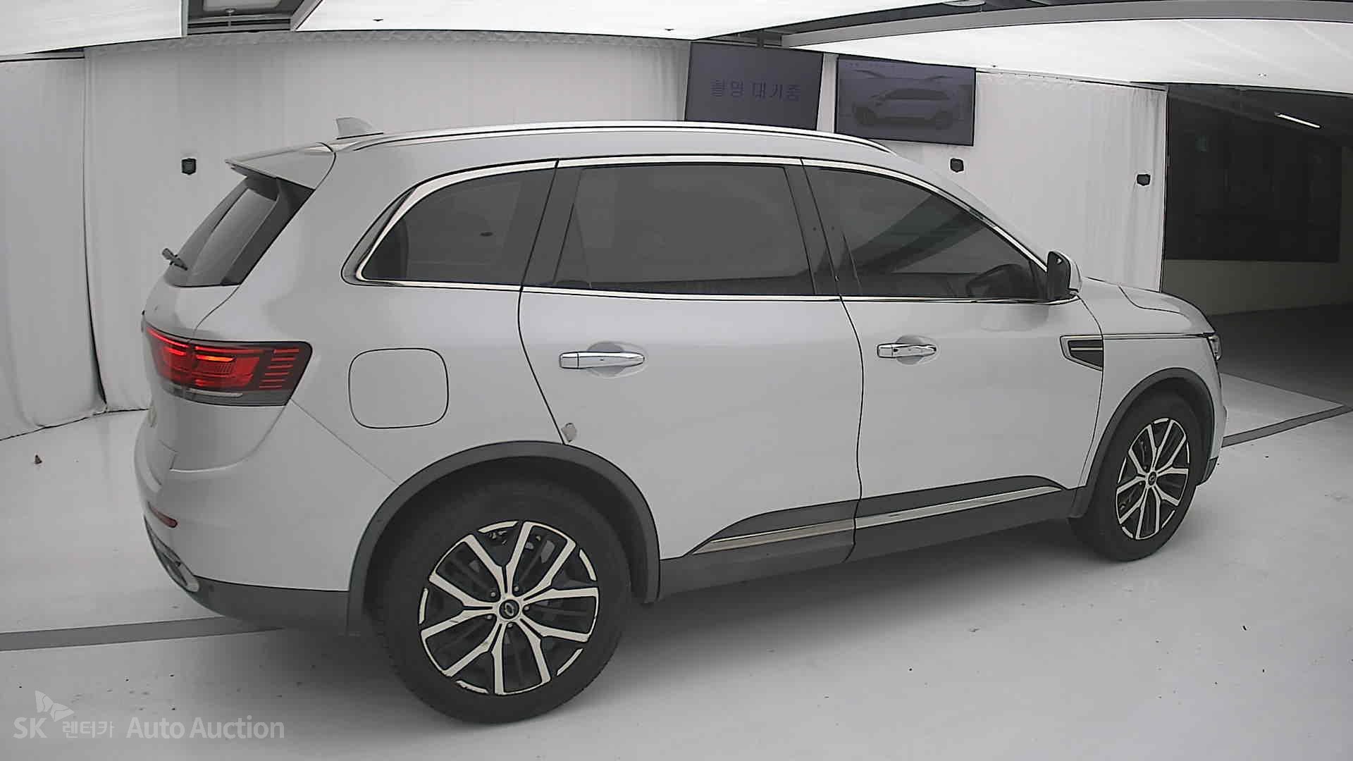 صورة إضافية