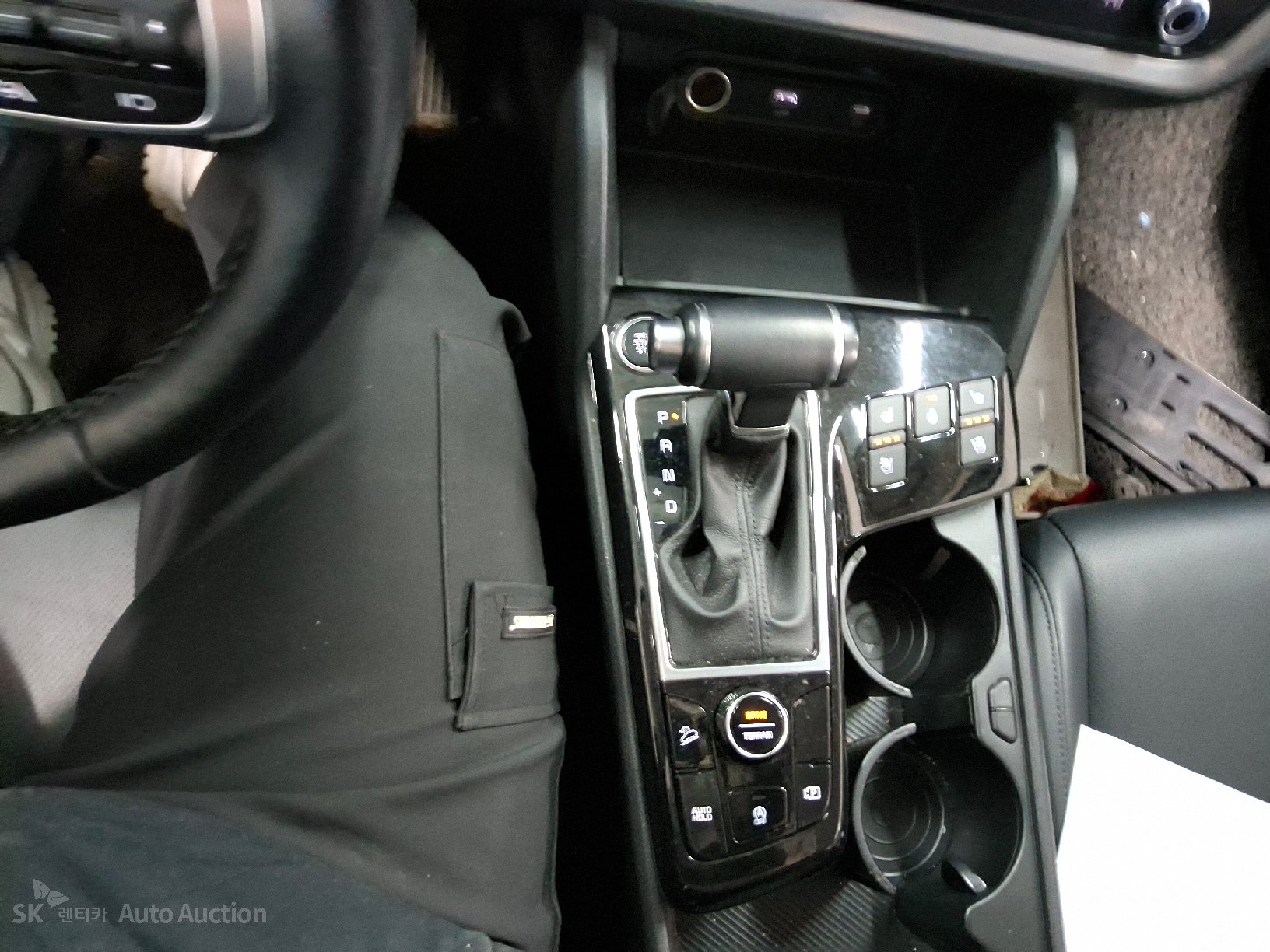 صورة إضافية