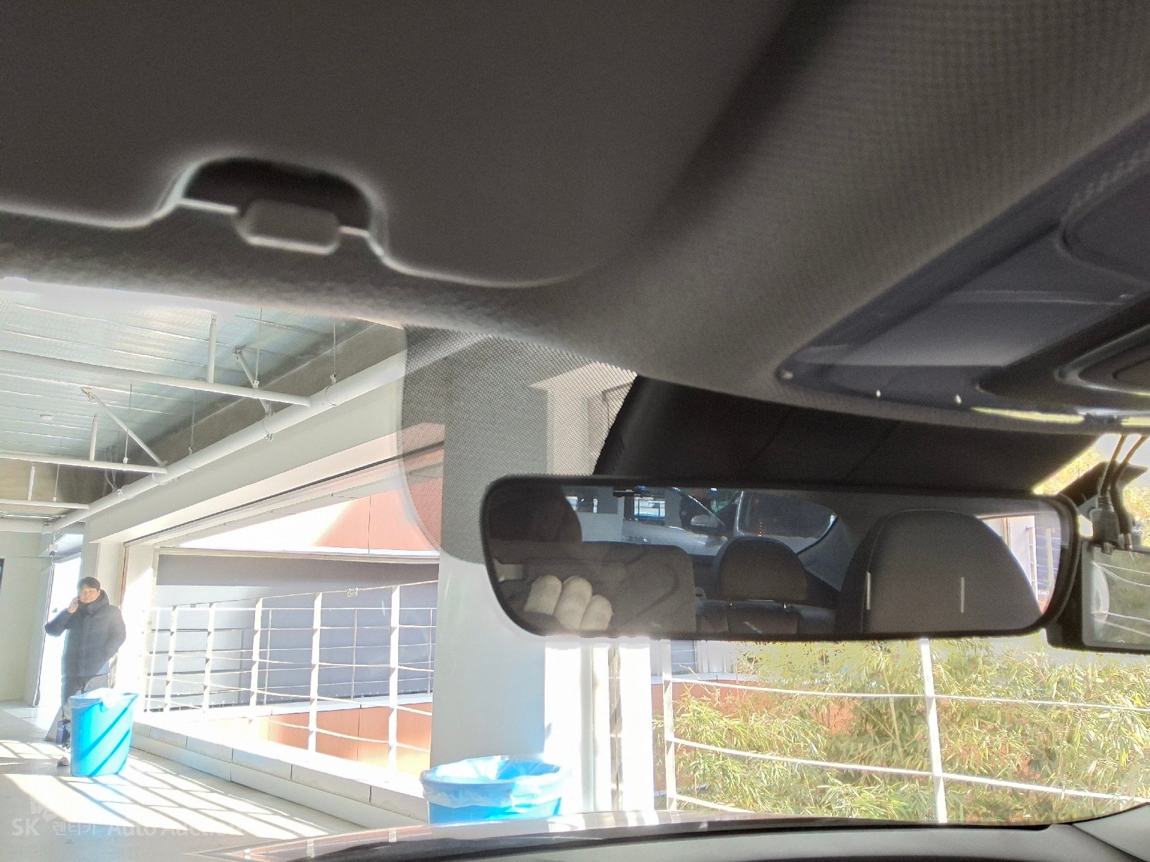 صورة إضافية