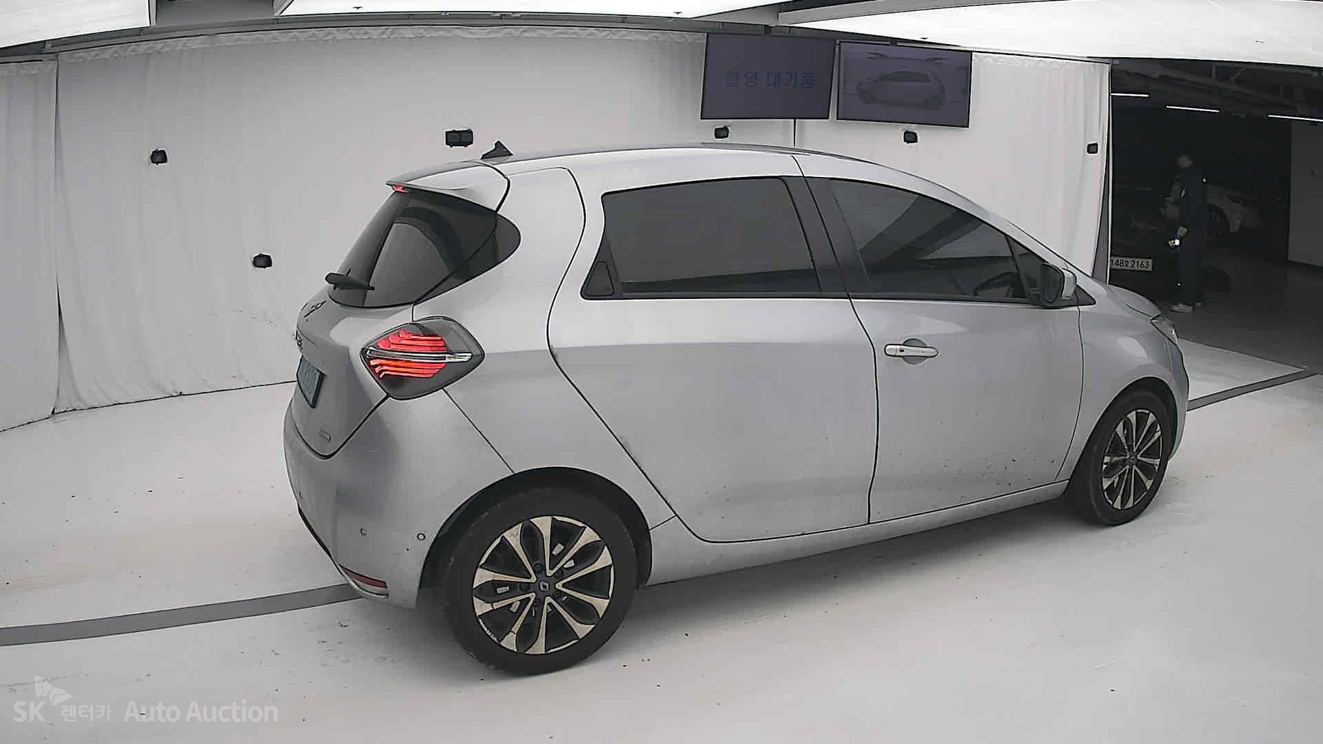 صورة إضافية