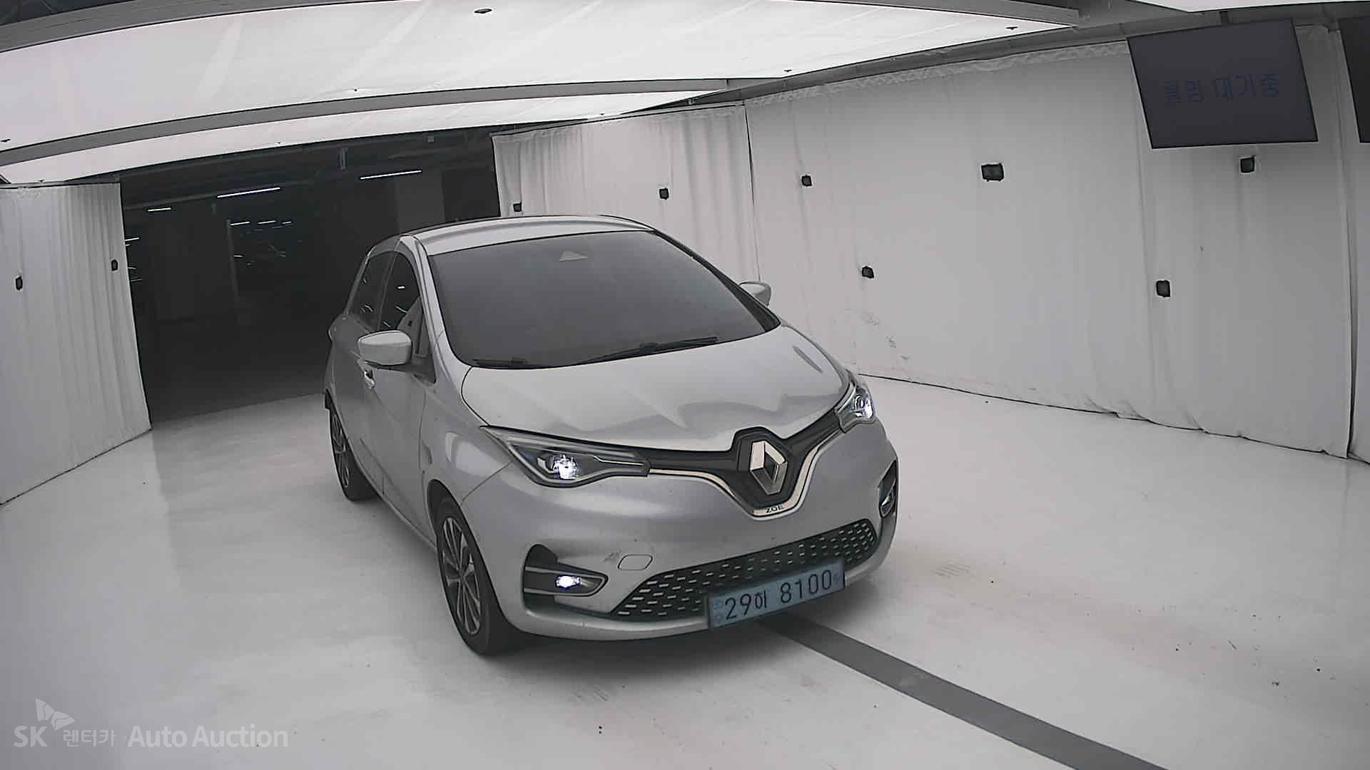 صورة إضافية