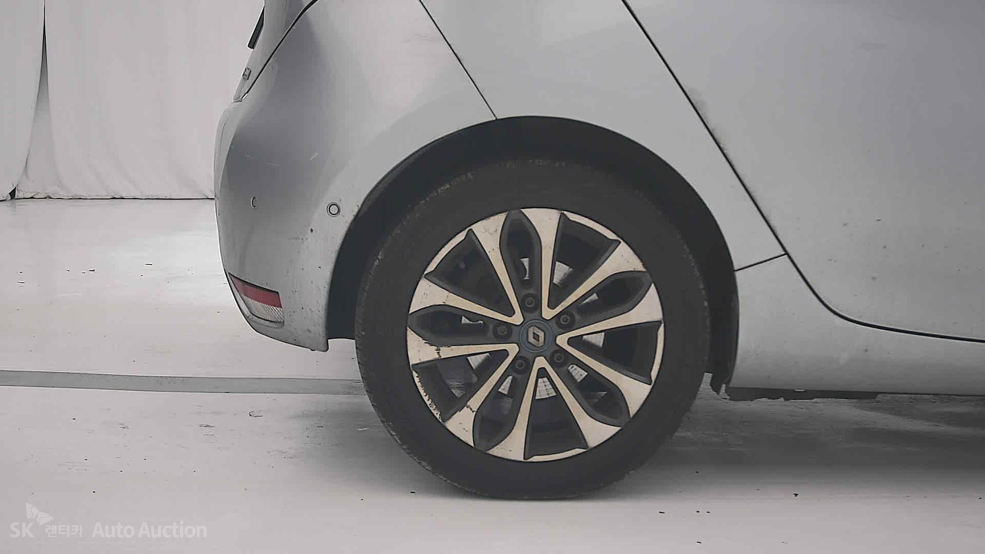 صورة إضافية