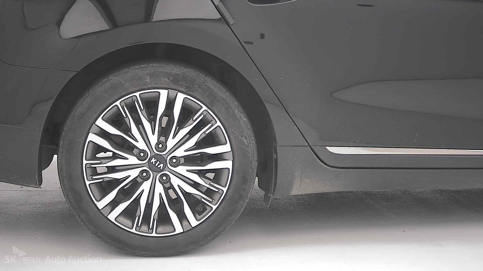 صورة إضافية