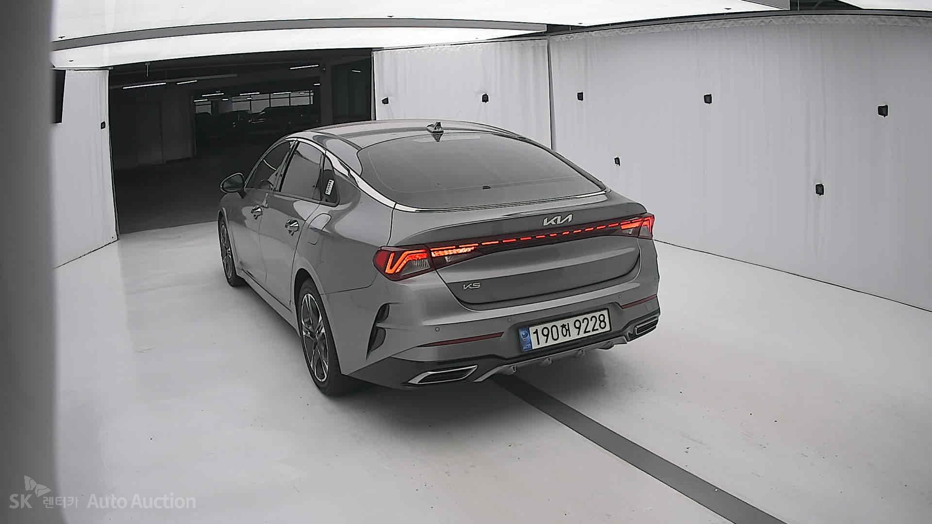 صورة إضافية