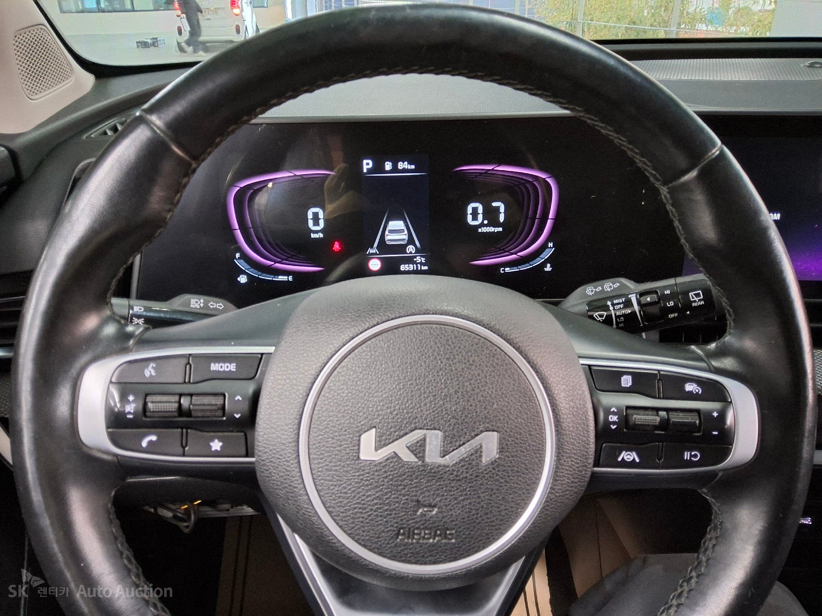 صورة إضافية