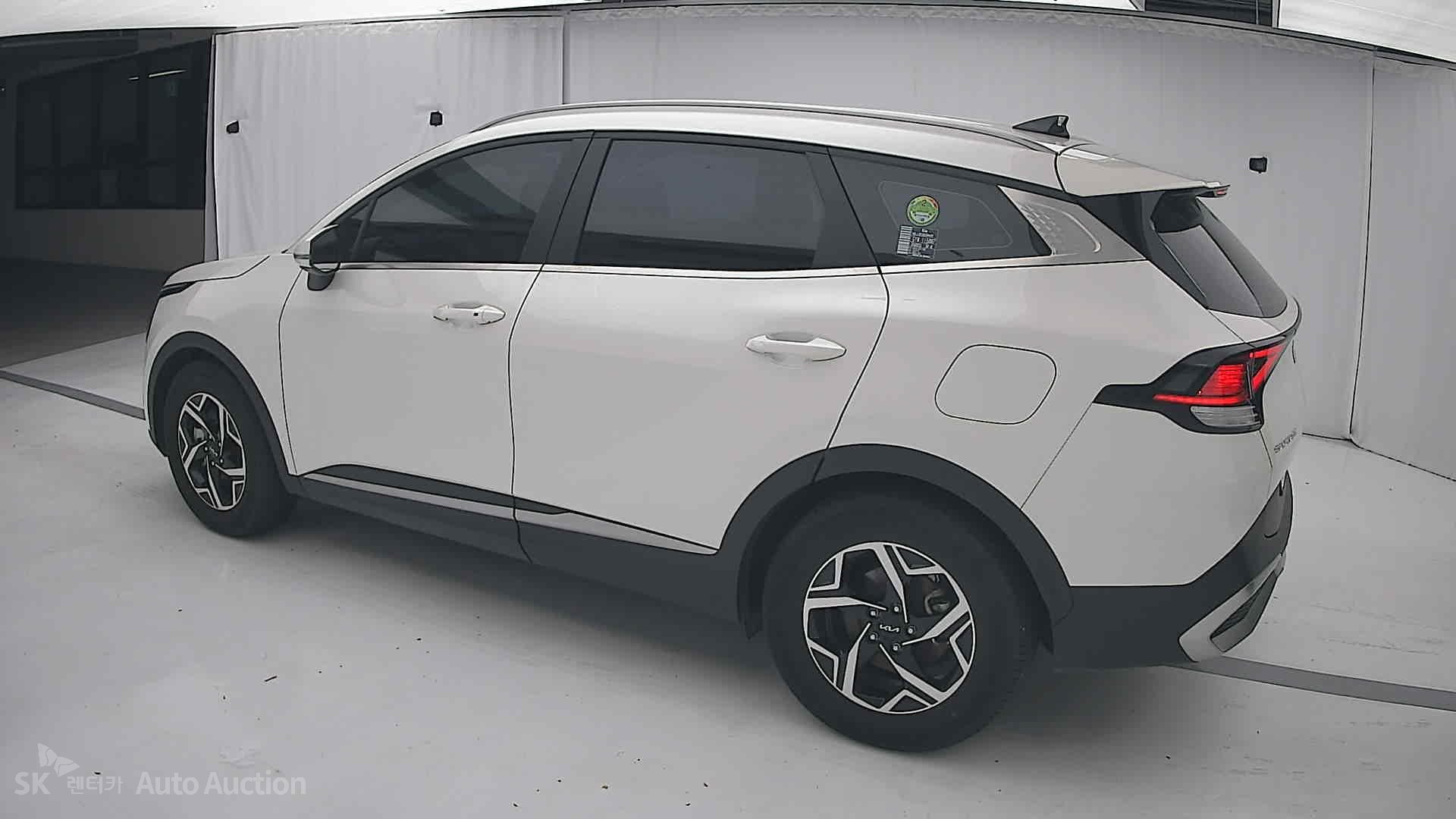 صورة إضافية