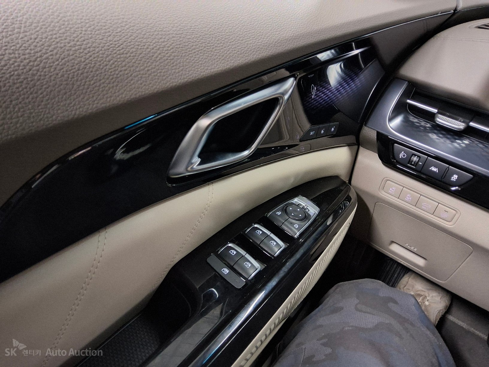 صورة إضافية