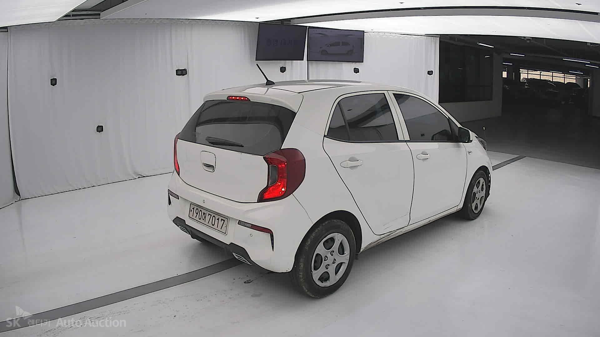 صورة إضافية