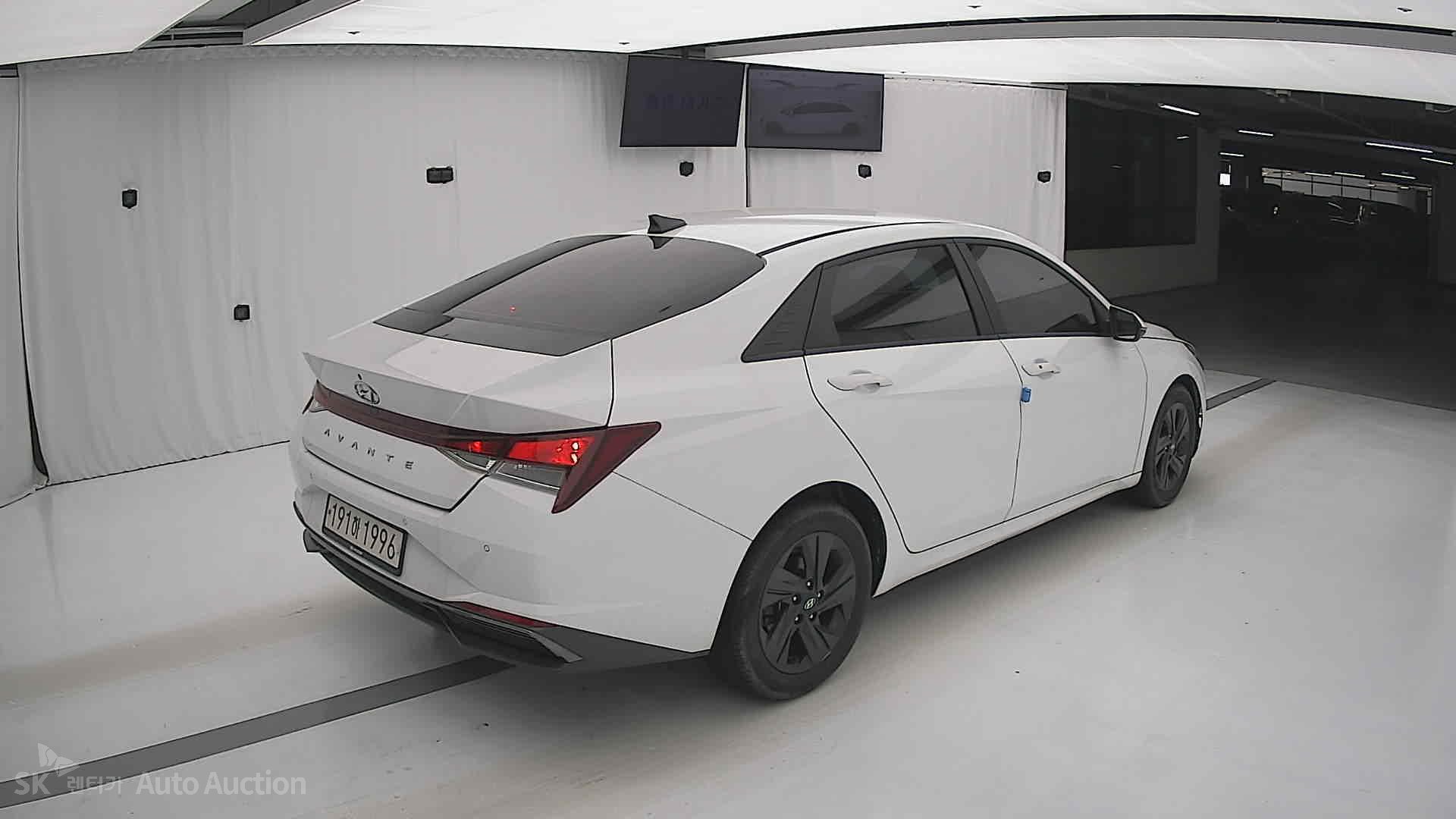 صورة إضافية