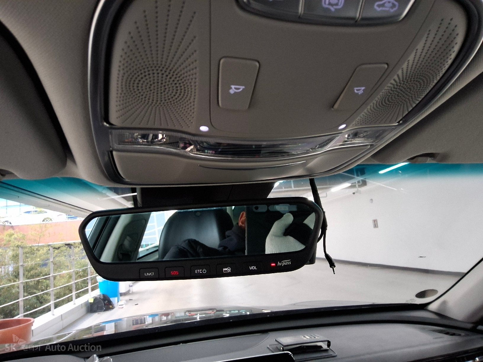 صورة إضافية