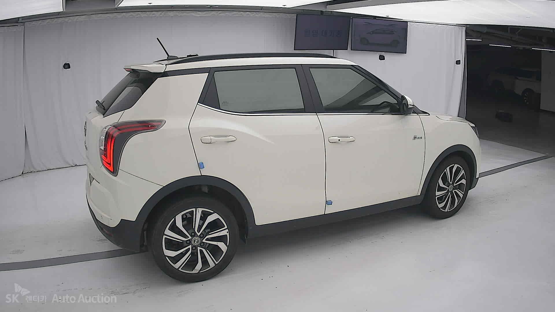 صورة إضافية