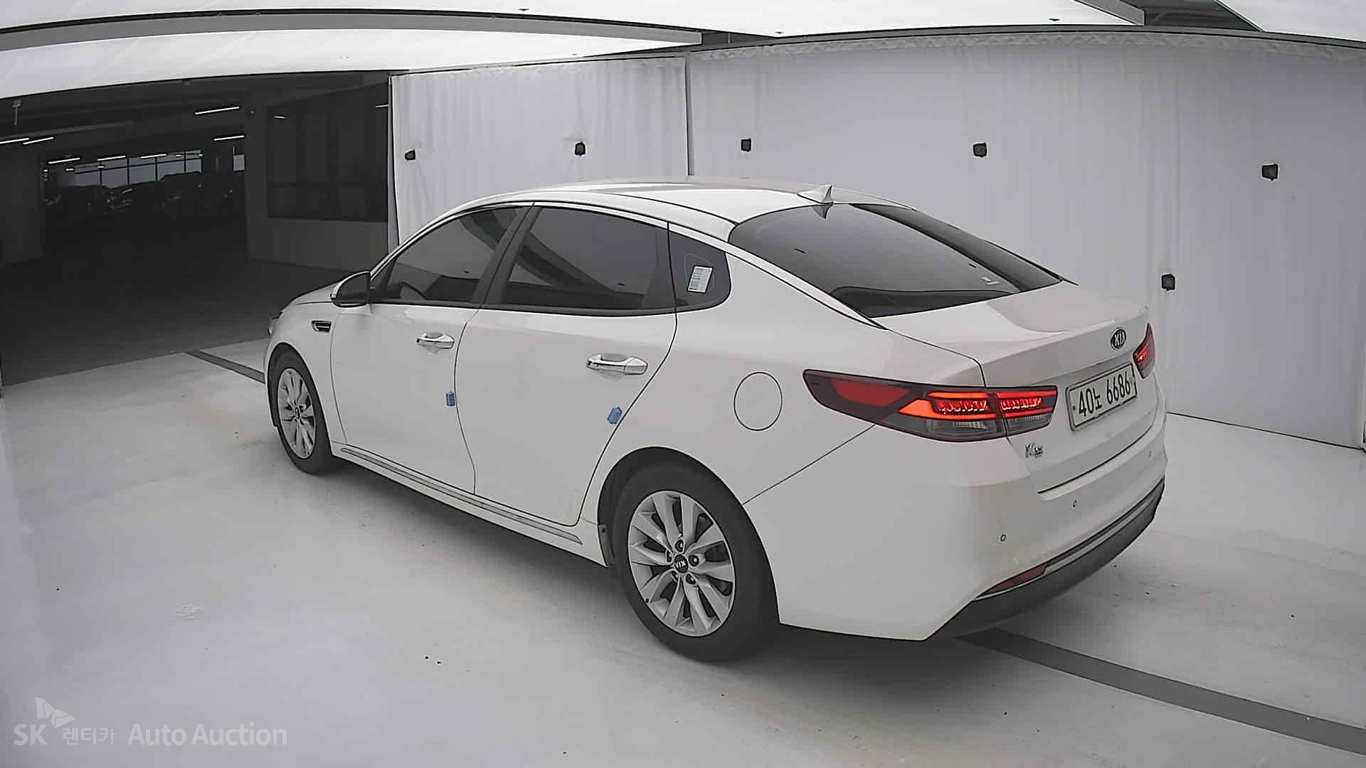 صورة إضافية