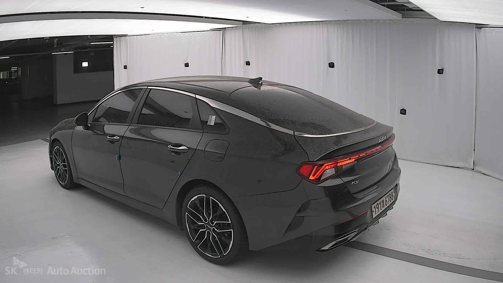 صورة إضافية