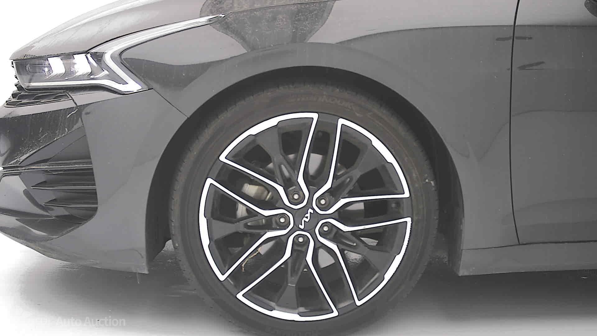 صورة إضافية