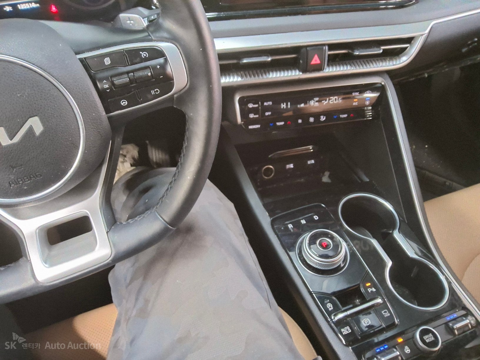 صورة إضافية