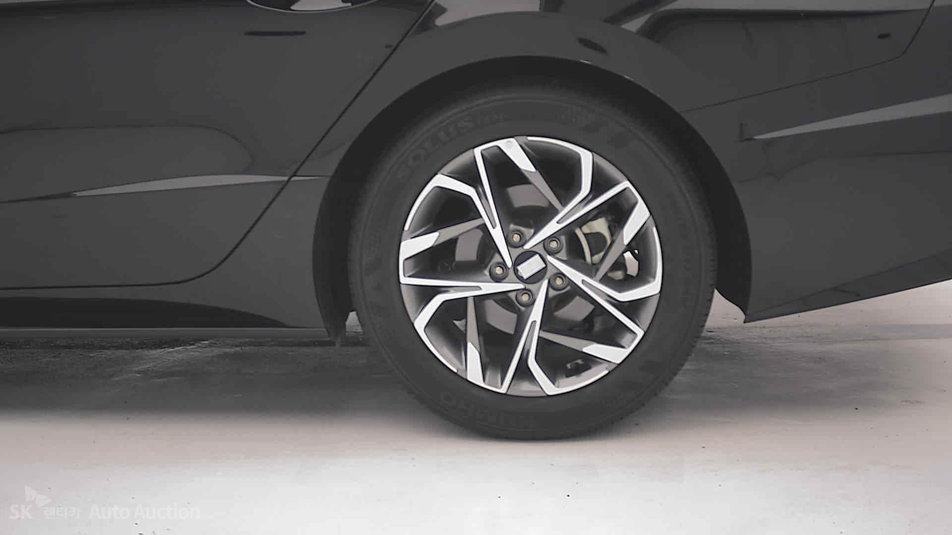 صورة إضافية