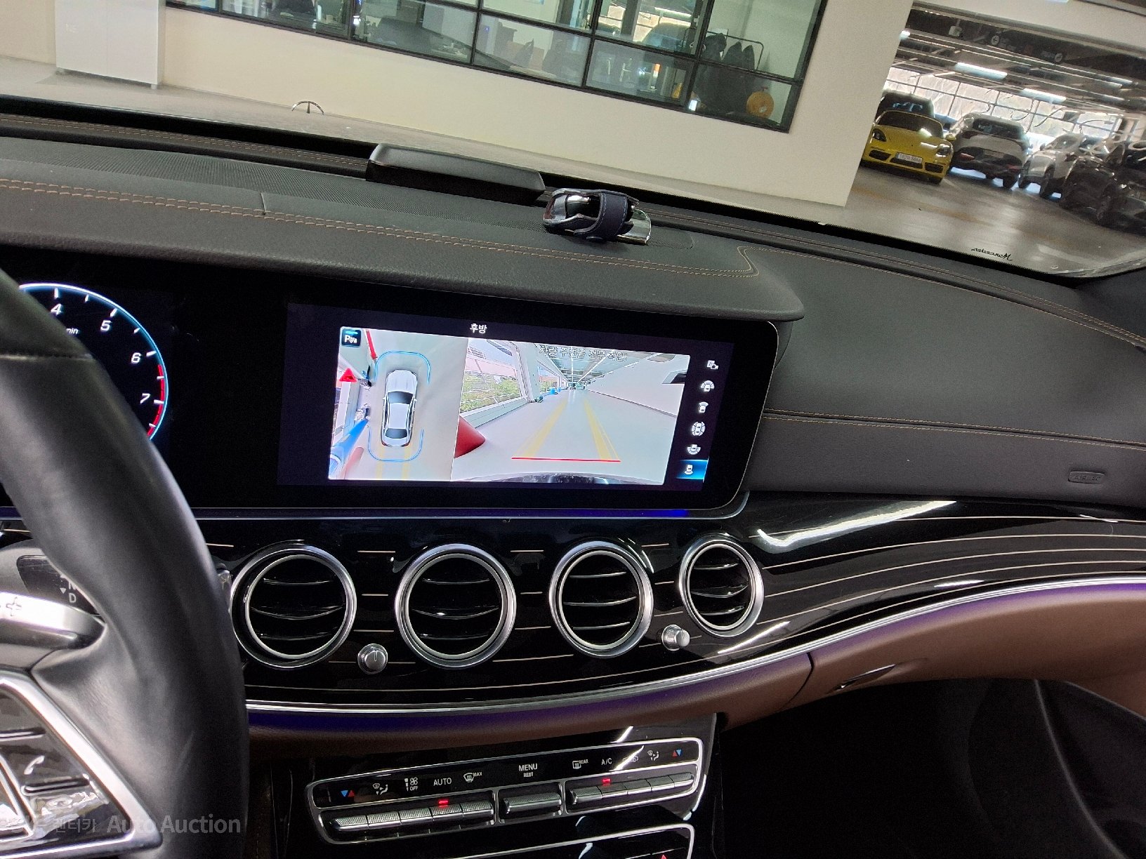 صورة إضافية