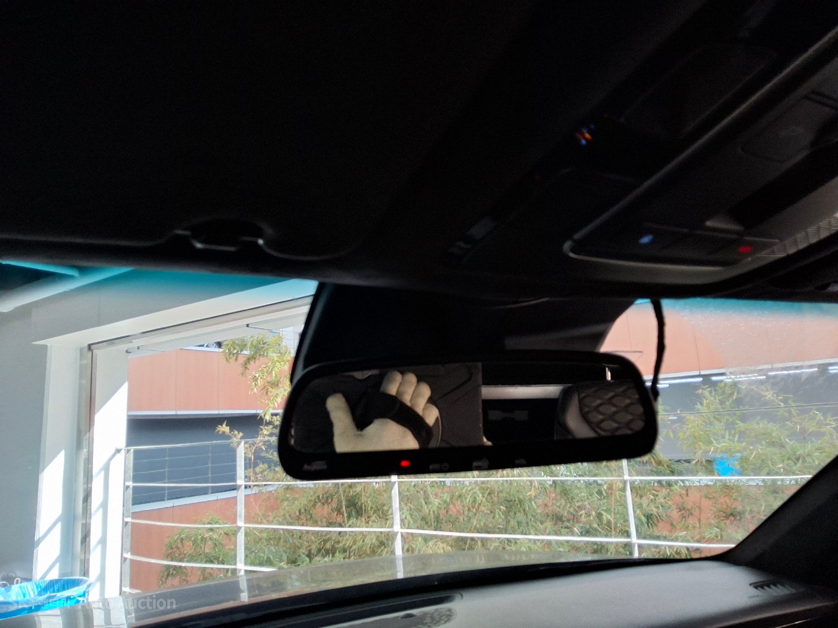 صورة إضافية