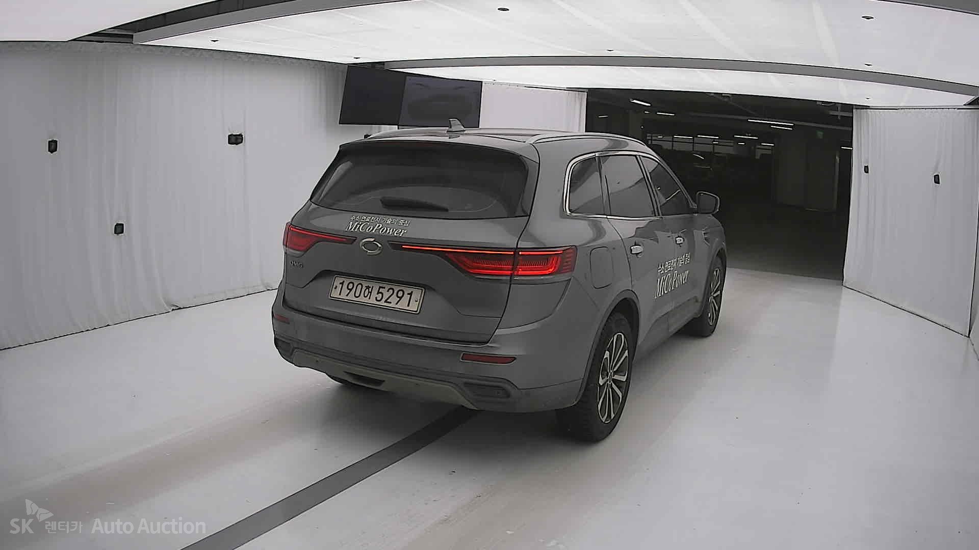 صورة إضافية