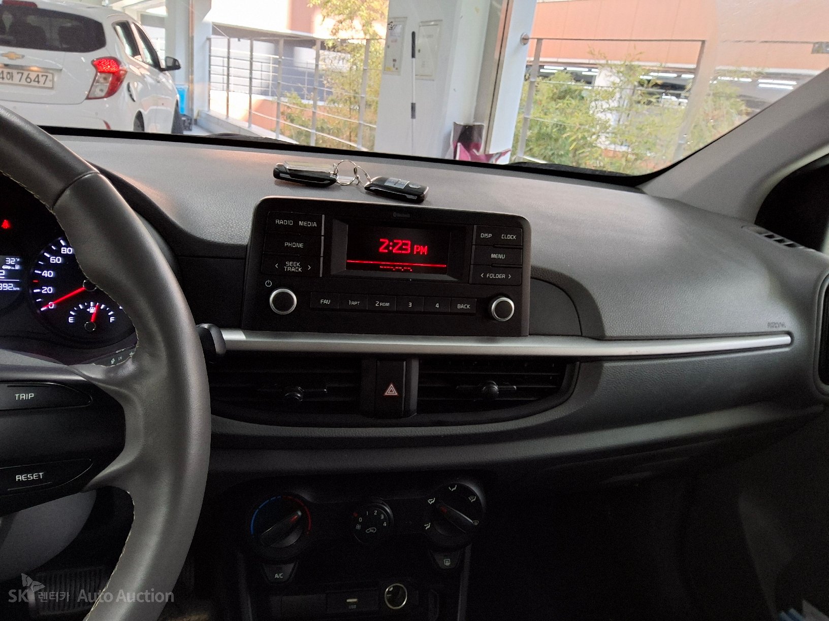 صورة إضافية