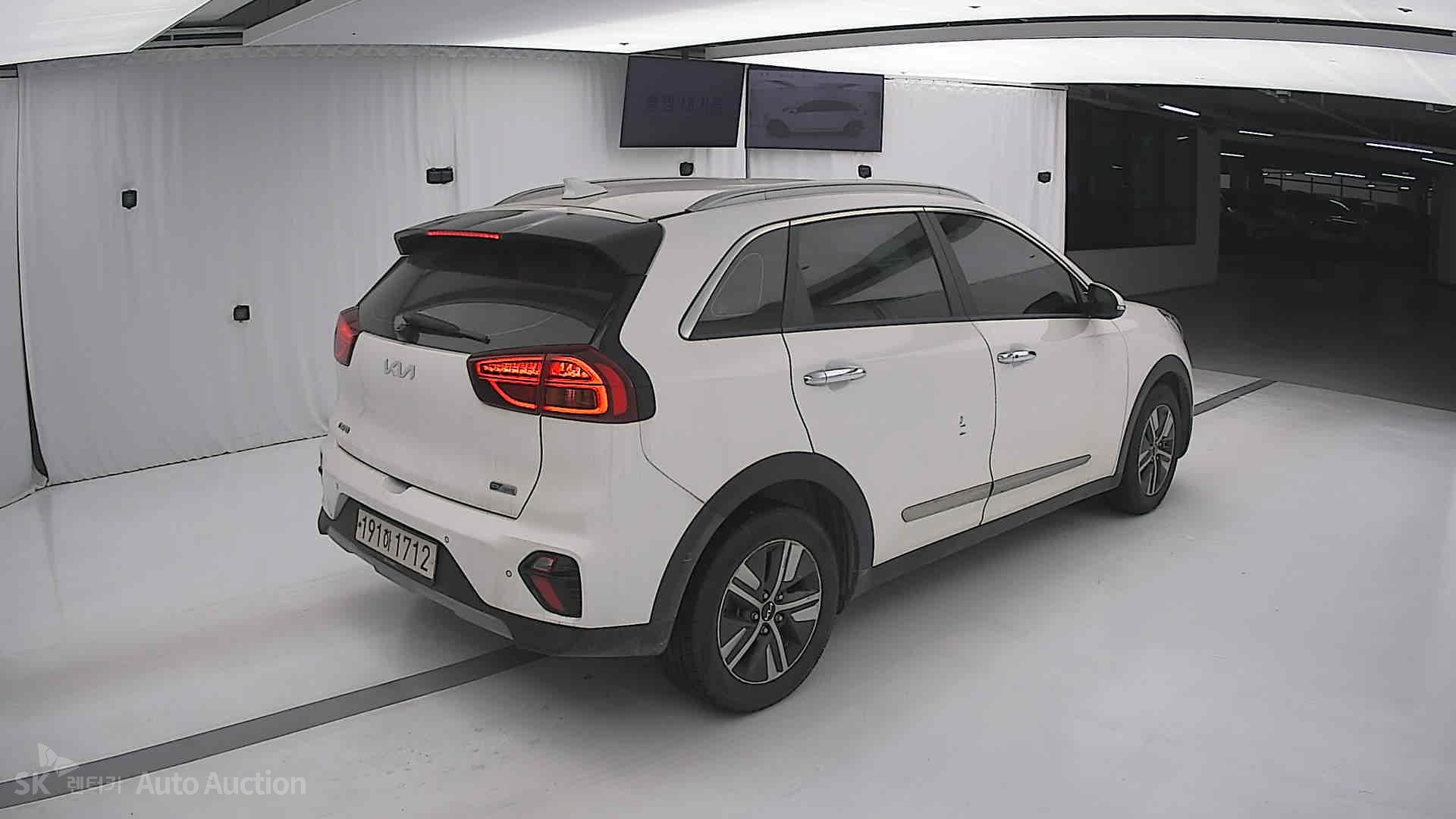 صورة إضافية