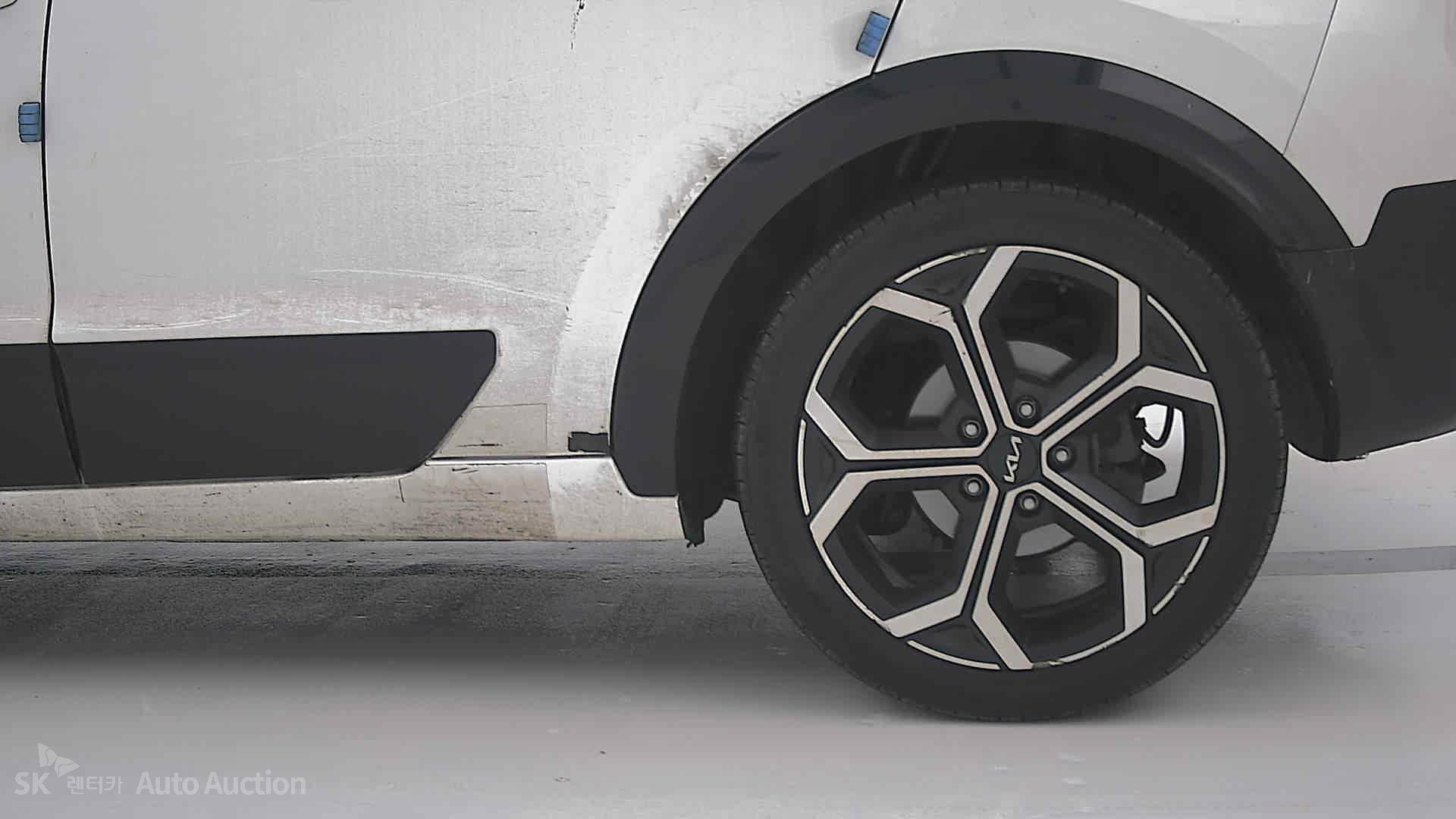 صورة إضافية