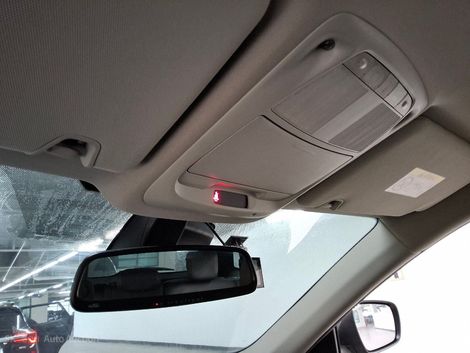 صورة إضافية