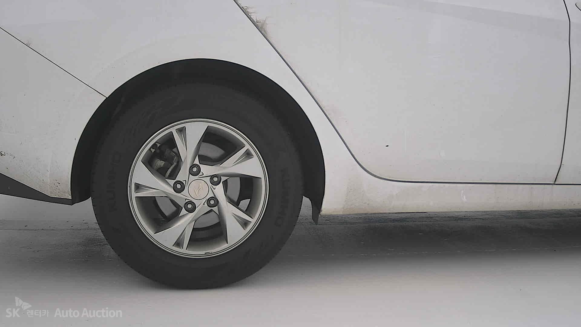 صورة إضافية