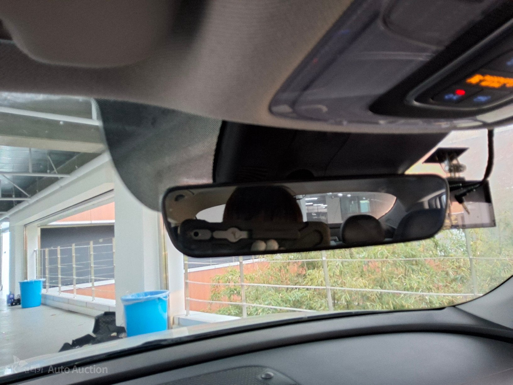 صورة إضافية