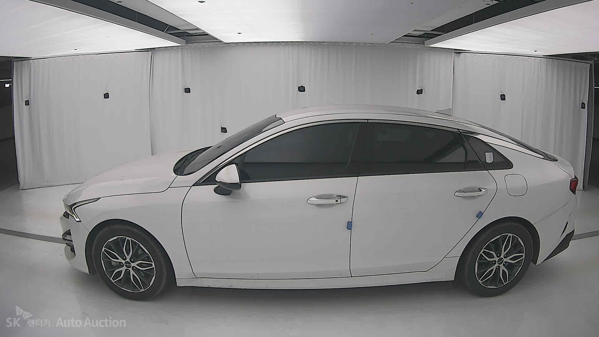 صورة إضافية