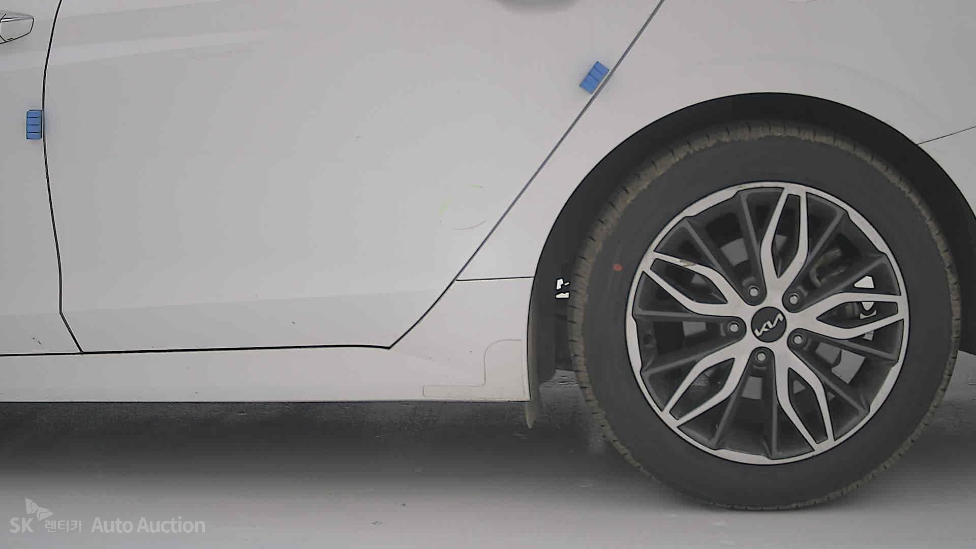 صورة إضافية