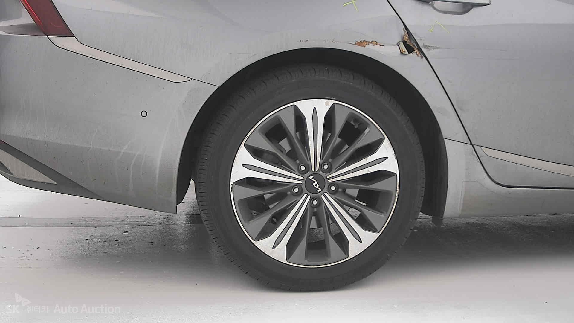 صورة إضافية