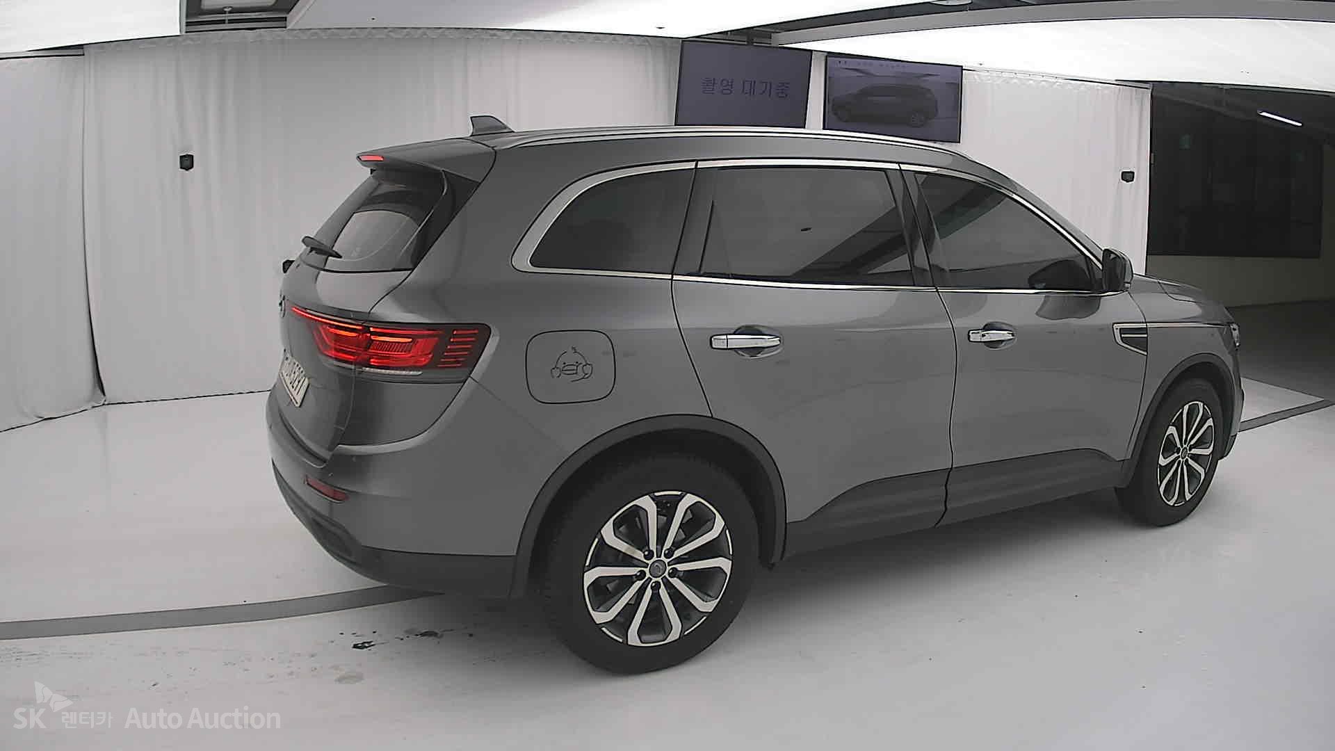 صورة إضافية