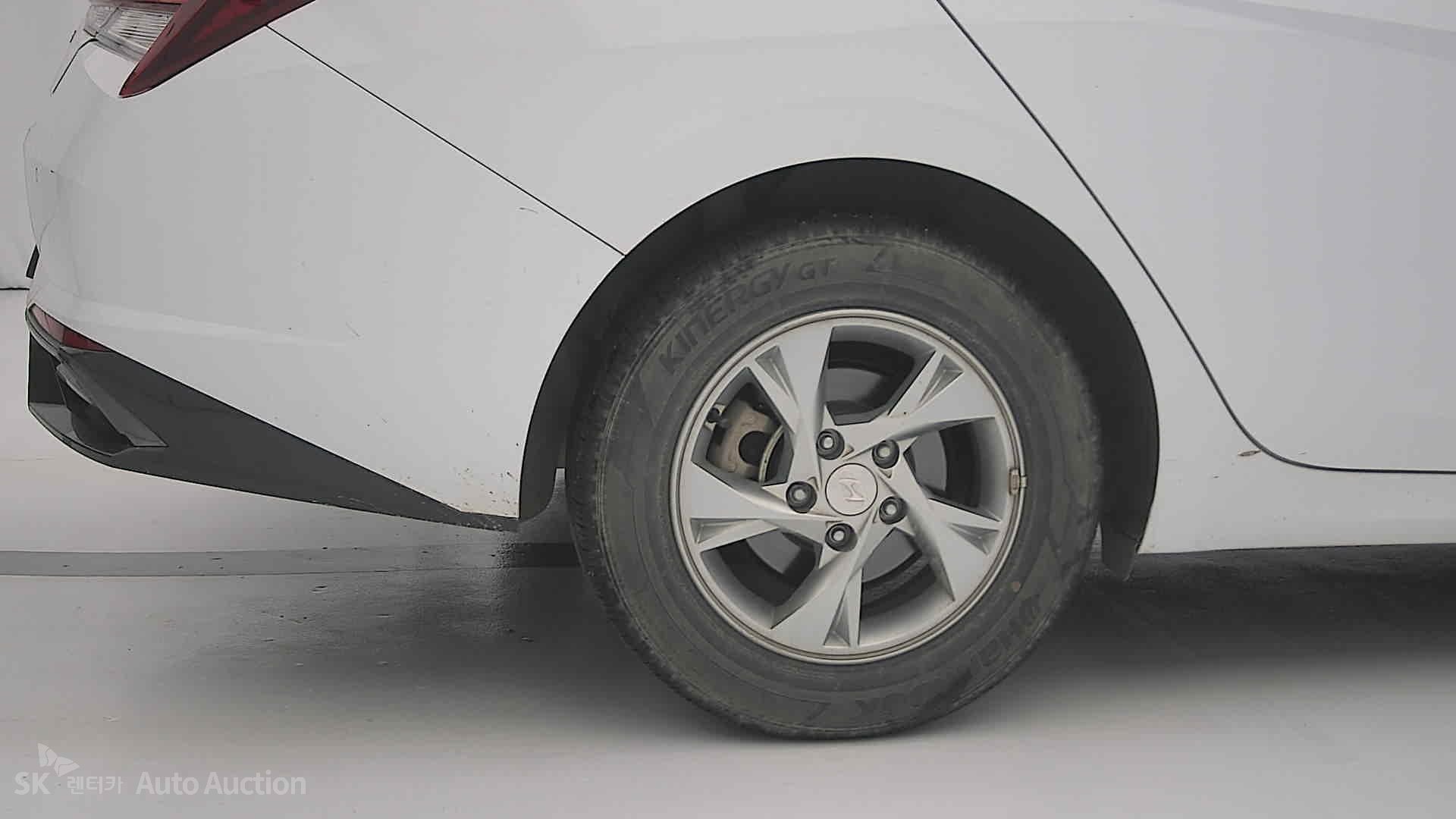 صورة إضافية