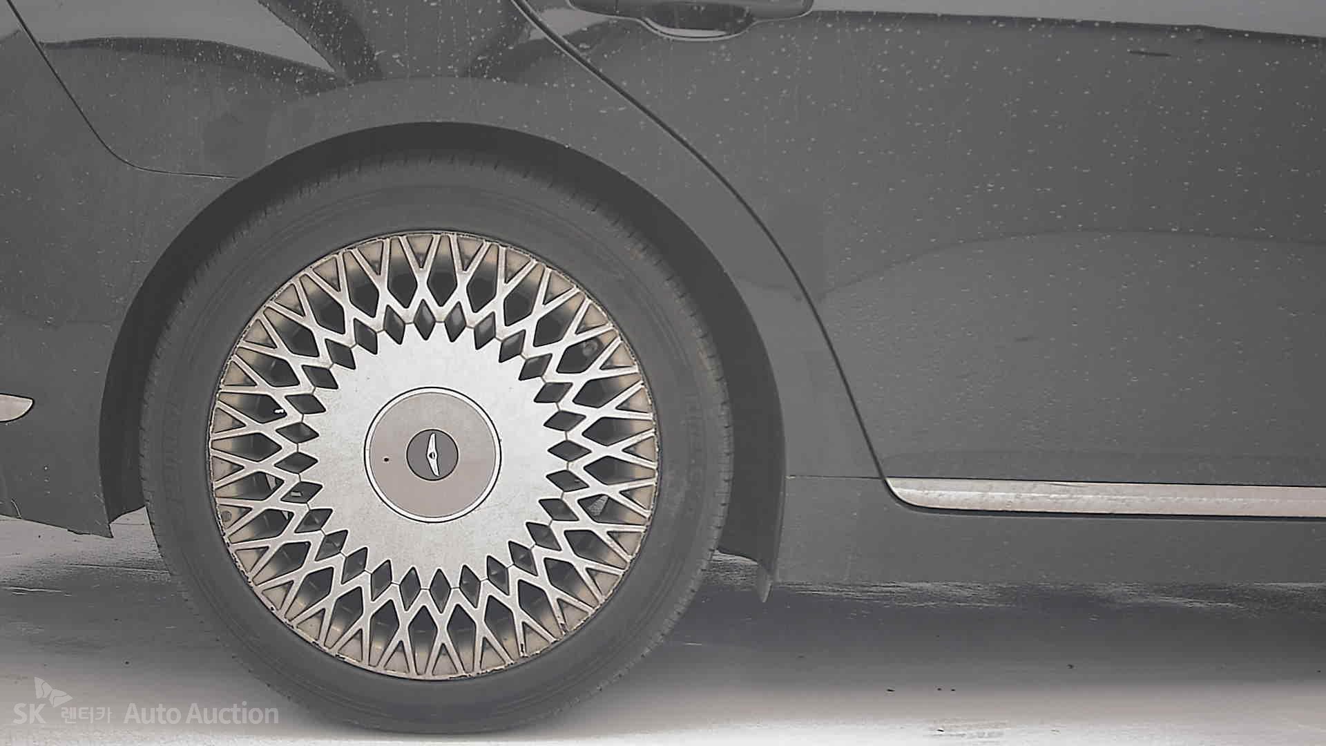 صورة إضافية